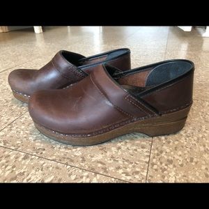Dansko Brown Leather Women’s Clogs